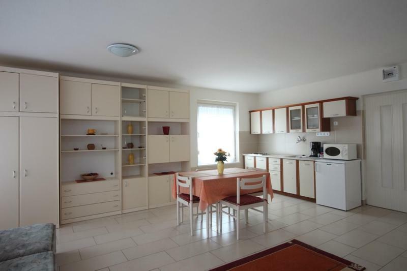 Siesta Apartmanhaz Balatonfuered Εξωτερικό φωτογραφία