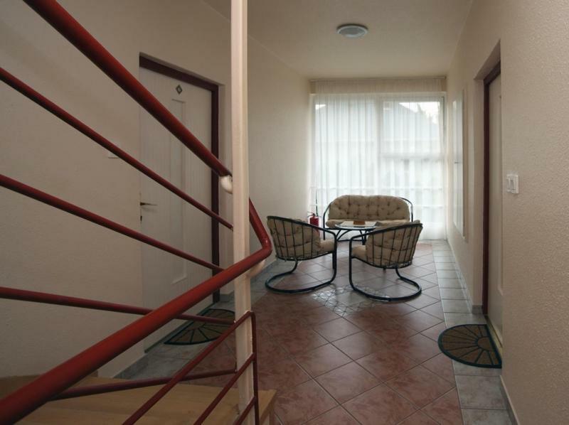 Siesta Apartmanhaz Balatonfuered Εξωτερικό φωτογραφία
